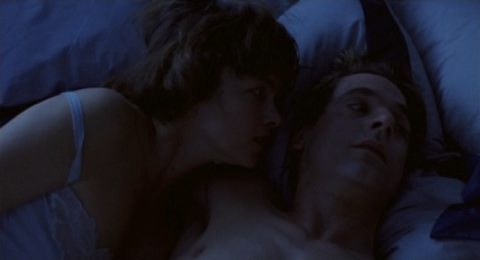 Szene aus ‚Dead Ringers (1988)‘, Bildquelle: Dead Ringers (1988), The Mantle Clinic II